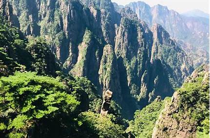 黃山爬山門票多少錢，黃山爬山門票多少錢？